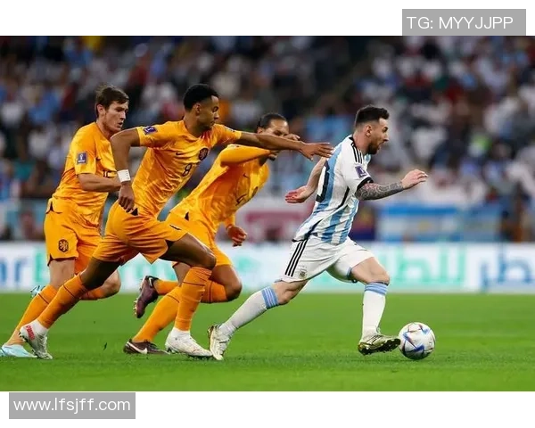 足球明星背后的辛酸故事与高清瞬间展现他们不为人知的奋斗历程 足球明星背后的辛酸故事与高清瞬间展现他们不为人知的奋斗历程