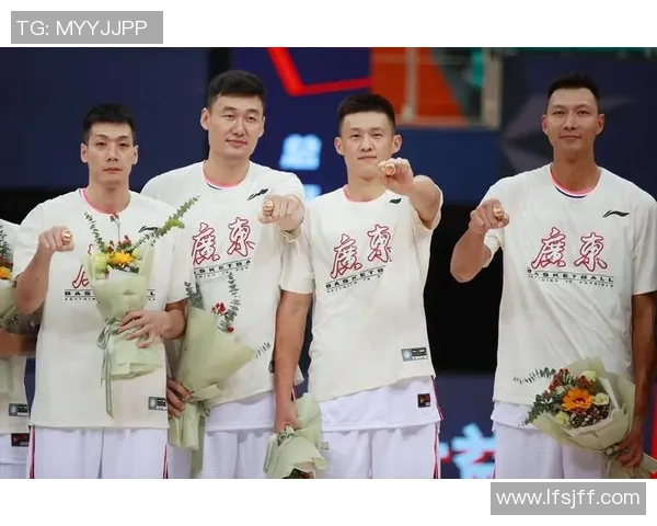 广州篮球队快攻战术解析与深度剖析全方位解读球队进攻风格与策略